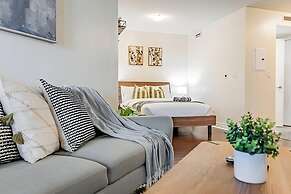 North Suites - Downtown Toronto