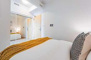 North Suites - Downtown Toronto