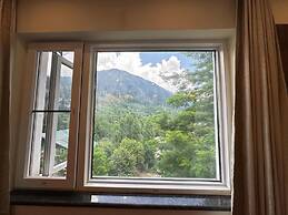 The Riviera Hotel Pahalgam