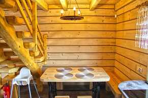Holiday Homes With Fireplaces, Playground
