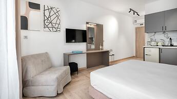 Athenian Heart Suites