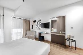 Athenian Heart Suites