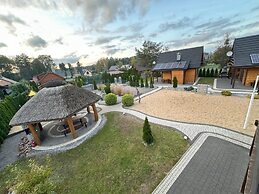 Comfortable Holiday Home, Close to the Lake