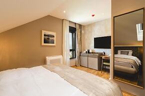 Boutique Hotel Rezident