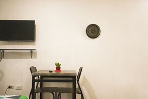 Studio Room With Private Bathroom and Kitchenette