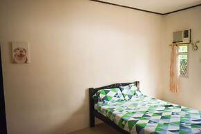 Studio Room With Private Bathroom and Kitchenette