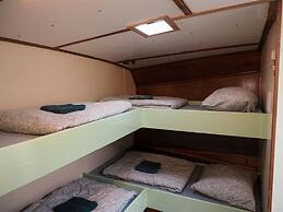 Flow Hostel