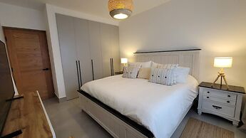 New Exclusive 1BR Condo Capcana With Terrace