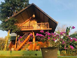 Lion Rock Haven Cabana