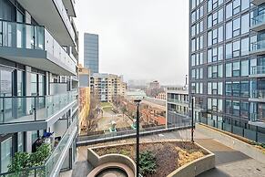 Casa Suites - Downtown Toronto