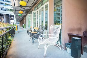 Neo Hotel