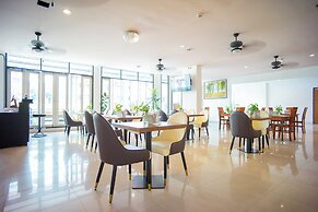 Neo Hotel
