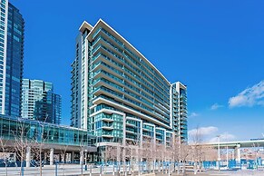 Casa - Toronto Downtown