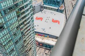 Casa - Toronto Downtown