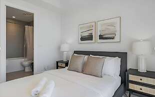 The Casa - Toronto Financial District