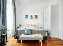Berry Berry studios by Flat White