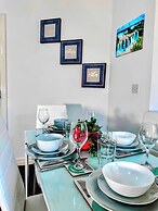 Contractor-friendly 2BR Gem Wi-fi & Free Parking