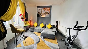 3 Bedrooms Apartment Self Check In Free Parking