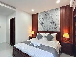 Comfort Stay Hotel