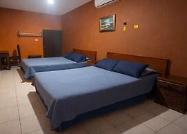 HOTEL PREMIER