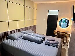 Depatuk Suite Homestay