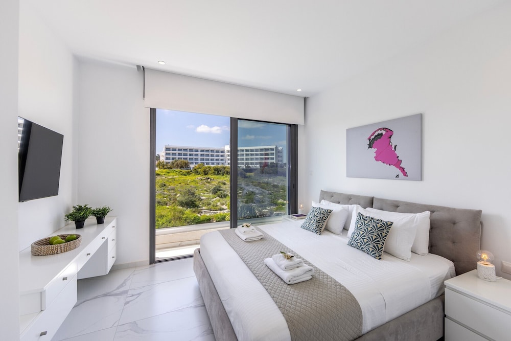 Protaras By the Bay Villa 19