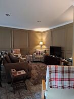 Parabonhaus Kopitiam - Bed & Breakfast