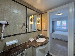 Tyms High Serviced Residence Shanghai Xujiahui Tower