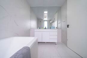 Tyms High Serviced Residence Shanghai Xujiahui Tower