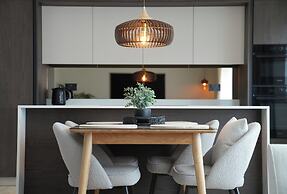 1st Floor Luxury 2-bed Apt, Sleeps 6