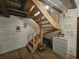 Comfortable Holiday Base With Terrace