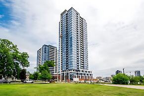 New High Rise Building w Gorgeous Views