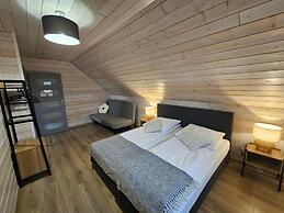 Comfortable Holiday Home With a Terrace and Garden