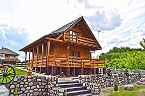 Comfortable House With a View of the Lake