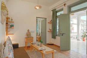 Bir Downtown 2BHK - Landing Site 5 Mins