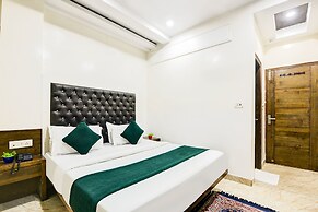 Hotel Saffron Inn