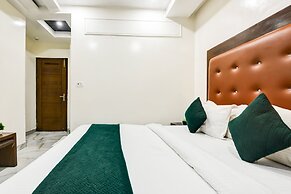 Hotel Saffron Inn