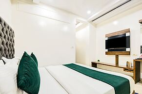 Hotel Saffron Inn