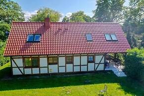 Comfortable Holiday Villa With Terrace and Garden