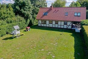 Comfortable Holiday Villa With Terrace and Garden