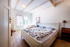 Comfortable Holiday Villa With Terrace and Garden