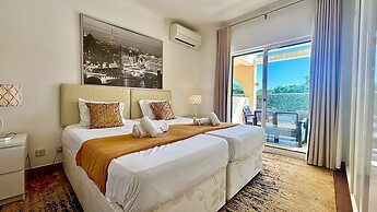 Vilamoura Golf Villa 2 by Homing