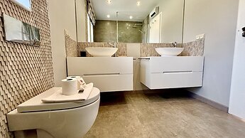 Vilamoura Golf Villa 2 by Homing