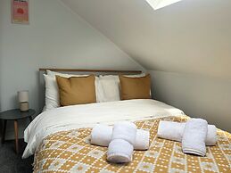Cozy Belfast Apartment With 2 Bedrooms