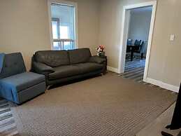 Renovated 2 Bedroom Apt Central Hamilton