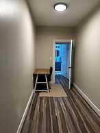 Renovated 2 Bedroom Apt Central Hamilton