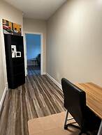 Renovated 2 Bedroom Apt Central Hamilton