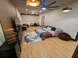 Beamsville Modern Rustic Suites