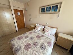 Vythos rooms