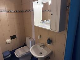 Vythos rooms